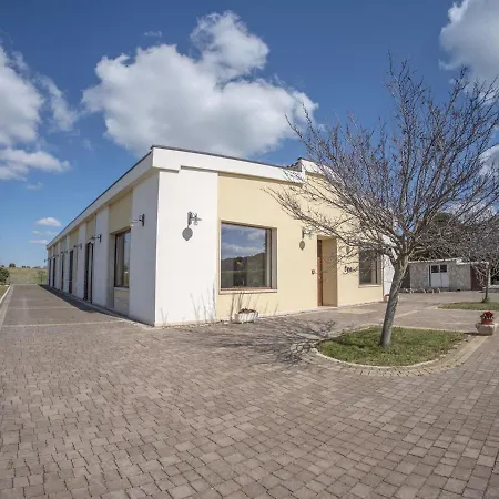 Masseria Chinunno 4*