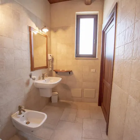 Masseria Chinunno 4* 阿尔塔穆拉