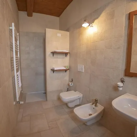 Bed & Breakfast Masseria Chinunno 4*