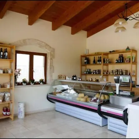Bed & Breakfast Masseria Chinunno