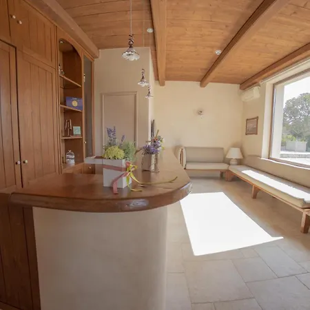 Masseria Chinunno Bed & Breakfast