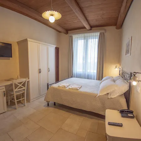 Masseria Chinunno Couette-café Altamura