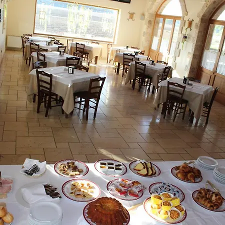 Masseria Chinunno Bed & Breakfast 4*